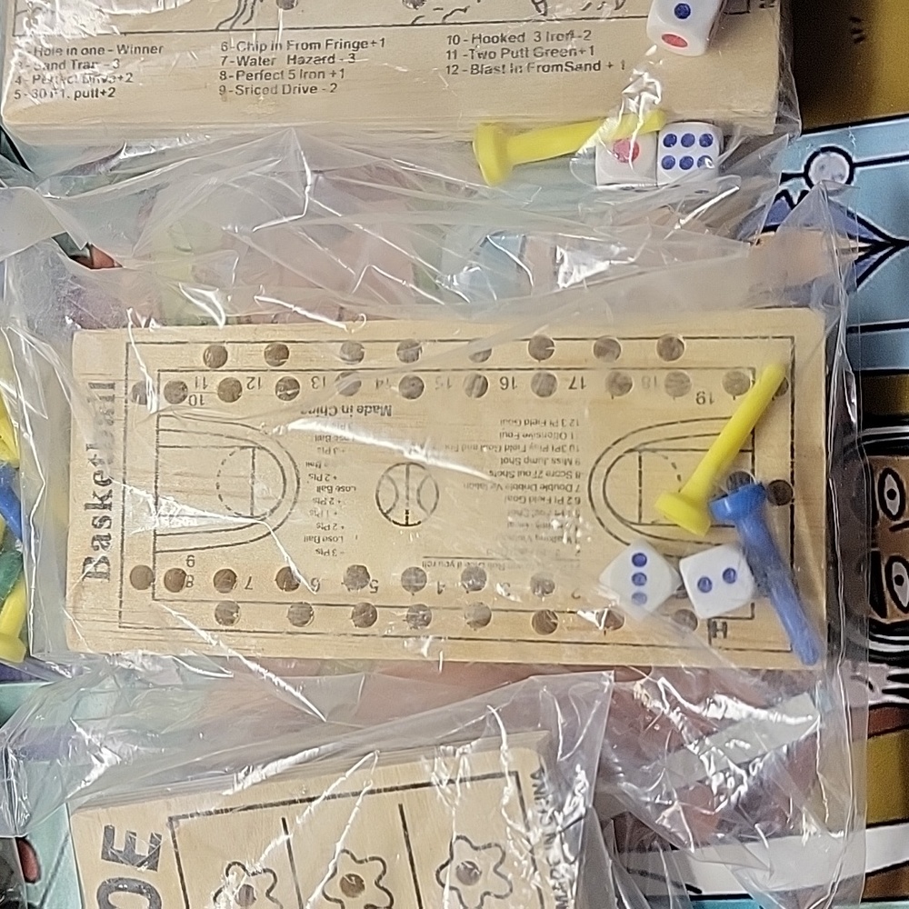 Vtg table games - Picture 7 of 10